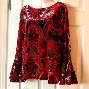 Beautiful velvet looking paisley top